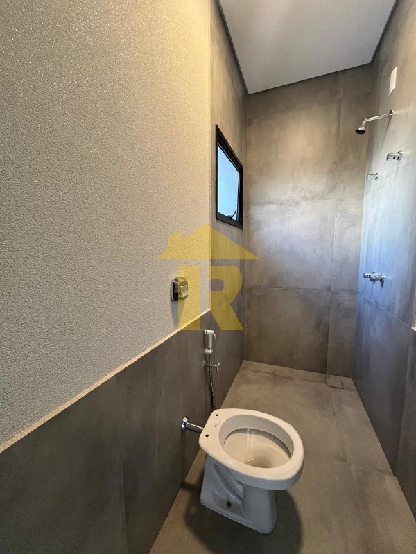 Casa de Condomínio com 3 quartos à venda, 240m² — foto 27 de 28
