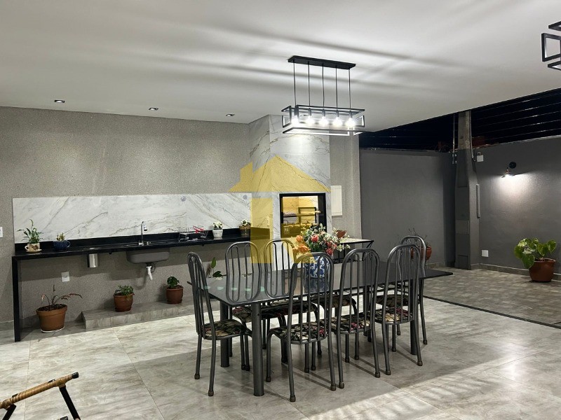 Casa com 3 quartos à venda, 170m² — foto 24 de 28