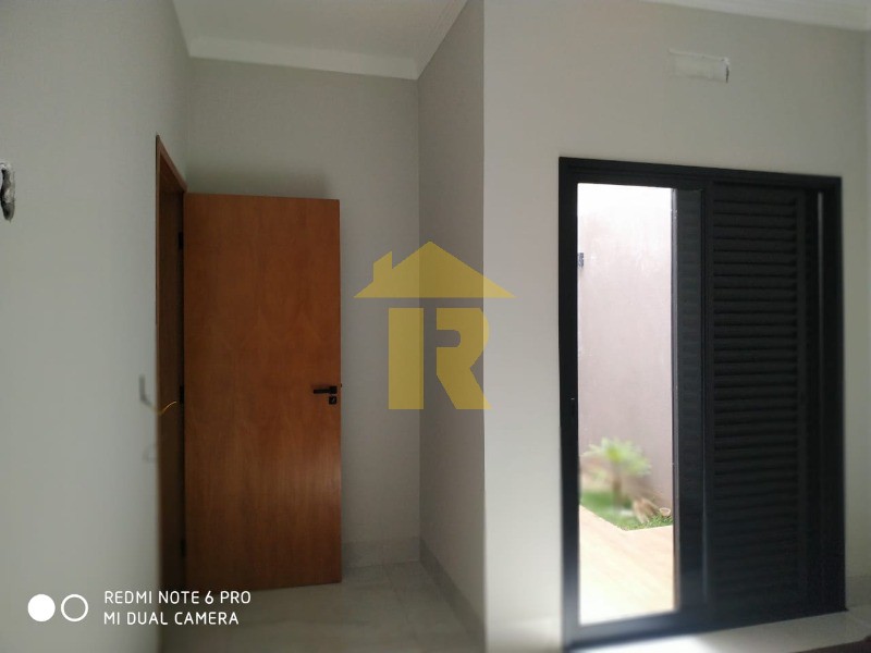 Casa de Condomínio com 3 quartos à venda, 160m² — foto 4 de 44