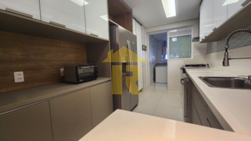 Apartamento com 4 quartos à venda, 153m² — foto 4 de 38