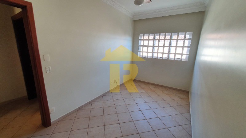 Casa de Condomínio com 4 quartos à venda e aluguel, 446m² — foto 49 de 58