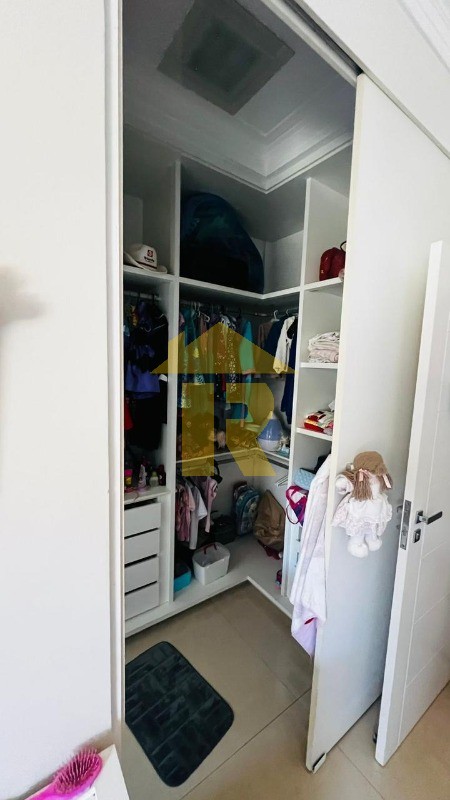 Casa de Condomínio com 4 quartos à venda, 560m² — foto 25 de 40