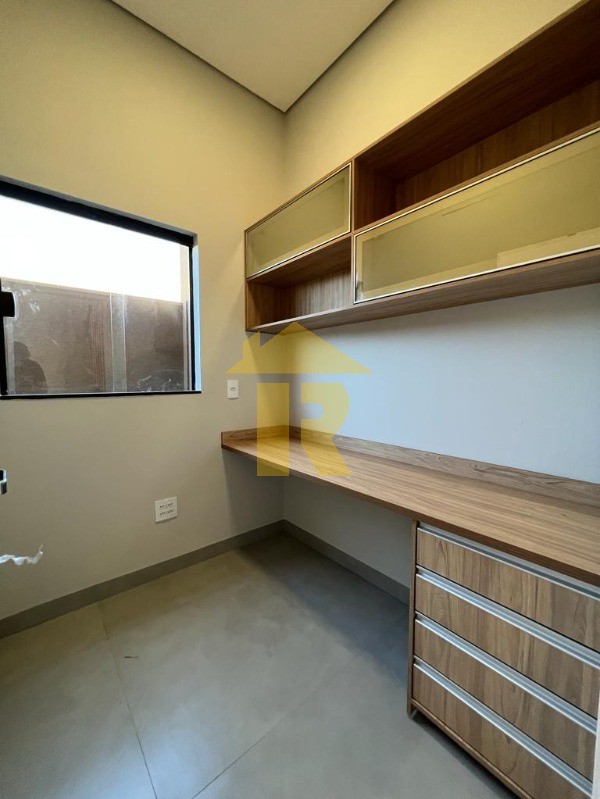 Casa de Condomínio com 3 quartos à venda, 152m² — foto 2 de 11