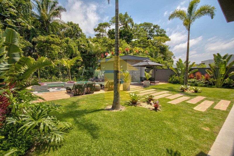 Casa com 6 quartos à venda — foto 90 de 95