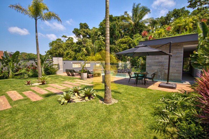 Casa com 6 quartos à venda — foto 86 de 95