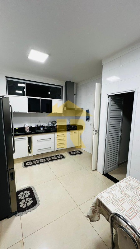 Casa de Condomínio com 4 quartos à venda, 560m² — foto 29 de 40