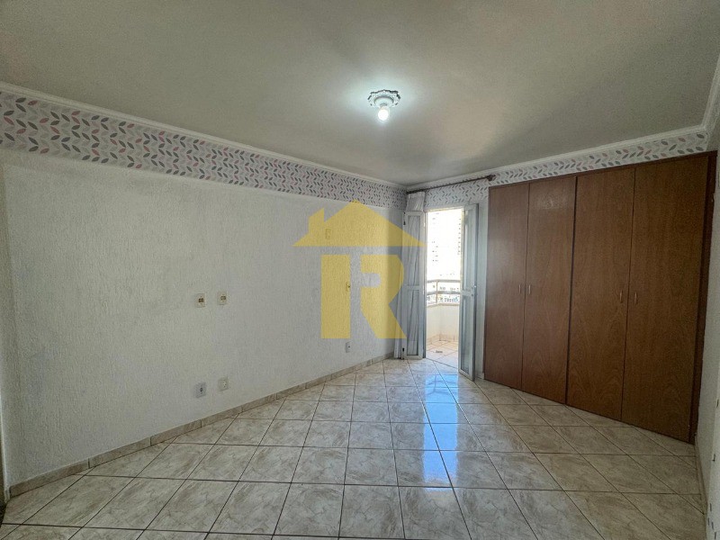 Apartamento com 3 quartos à venda, 111m² — foto 13 de 18
