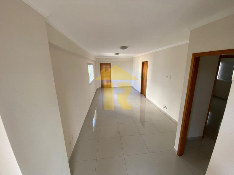Apartamento com 2 quartos à venda, 74m² — foto 3 de 29