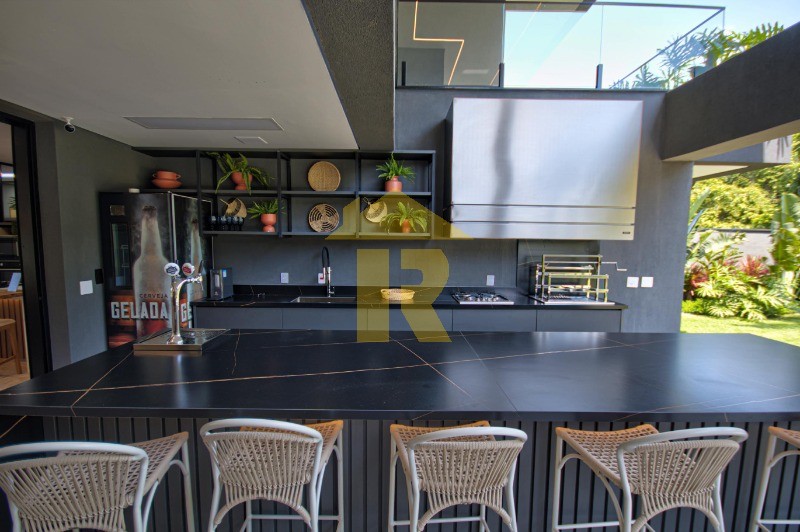 Casa com 6 quartos à venda — foto 81 de 95