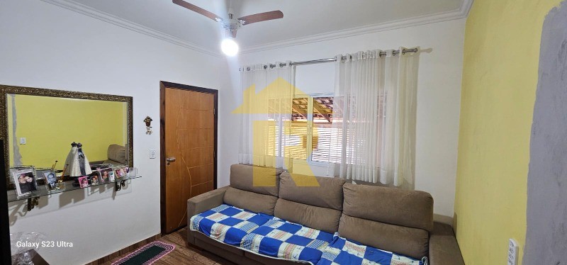 Casa com 2 quartos à venda, 120m² — foto 1 de 15