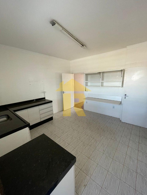 Apartamento com 2 quartos à venda, 82m² — foto 13 de 22