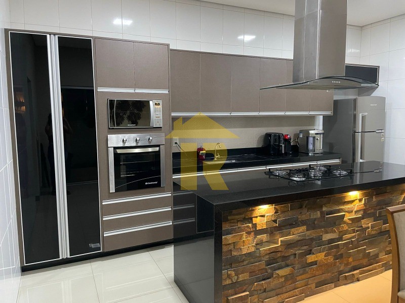 Casa de Condomínio com 3 quartos à venda e aluguel, 120m² — foto 1 de 34