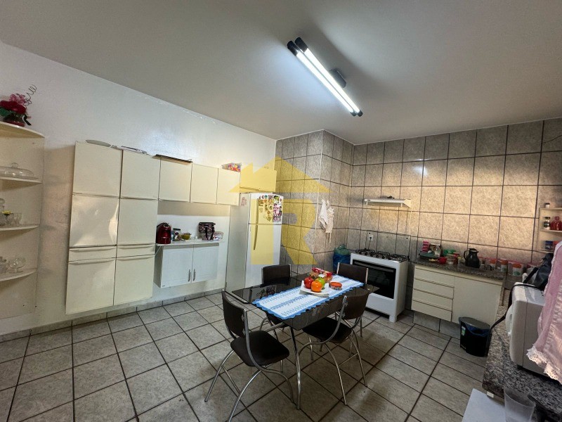 Casa com 2 quartos à venda, 120m² — foto 15 de 18