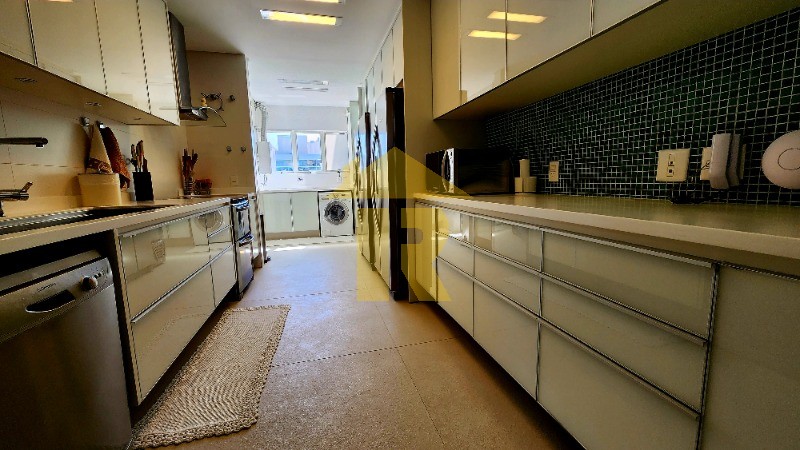 Apartamento com 5 quartos à venda, 254m² — foto 4 de 41