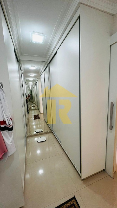 Casa de Condomínio com 4 quartos à venda, 560m² — foto 9 de 40