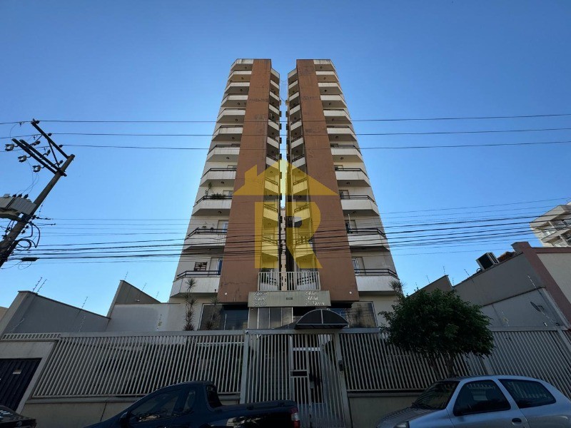 Apartamento com 3 quartos à venda, 111m² — foto 1 de 18