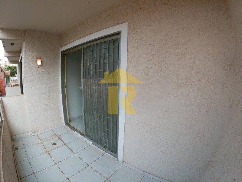 Apartamento com 3 quartos à venda, 100m² — foto 4 de 21