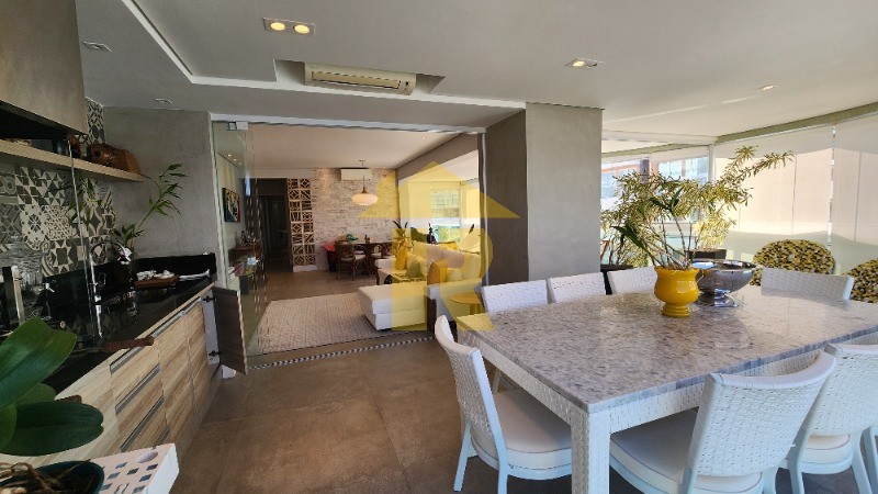 Apartamento com 3 quartos à venda, 163m² — foto 17 de 35
