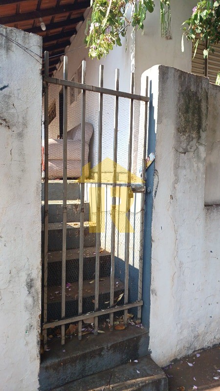 Casa com 2 quartos à venda, 65m² — foto 3 de 11