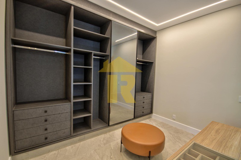 Casa com 6 quartos à venda — foto 69 de 95