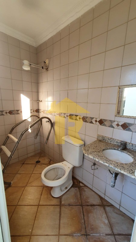 Casa de Condomínio com 4 quartos à venda e aluguel, 446m² — foto 28 de 58