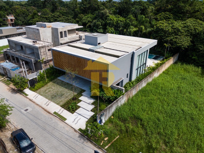 Casa de Condomínio com 7 quartos à venda — foto 128 de 136