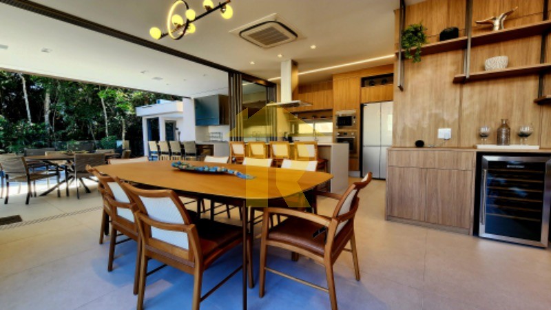 Casa de Condomínio com 6 quartos à venda, 370m² — foto 5 de 25