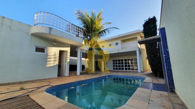Casa de Condomínio com 4 quartos à venda e aluguel, 446m² — foto 26 de 58