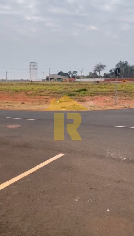 Terreno / Lote / Condomínio  à venda, 296m² — foto 1 de 22