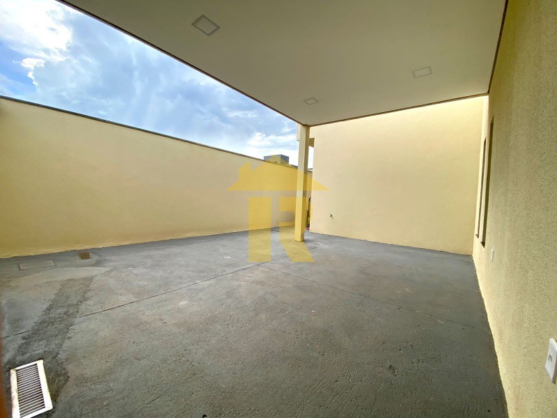 Casa de Condomínio com 3 quartos à venda, 179m² — foto 23 de 27