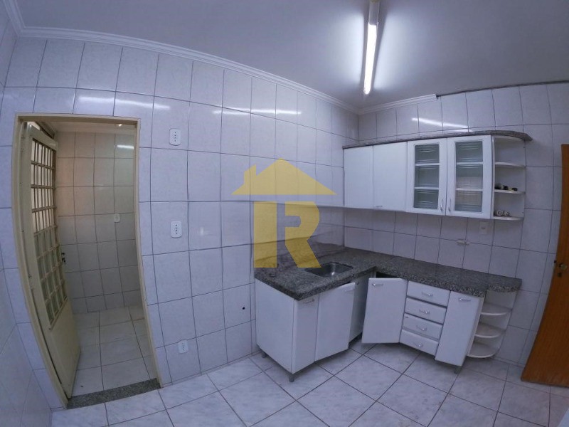Apartamento com 3 quartos à venda, 100m² — foto 17 de 21