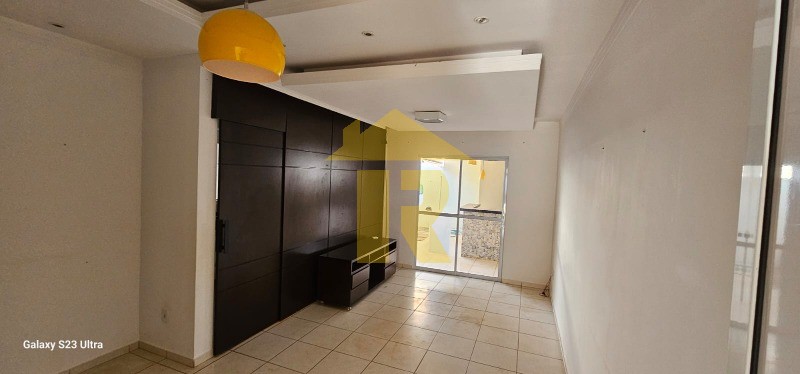 Casa de Condomínio com 3 quartos à venda e aluguel, 120m² — foto 2 de 39