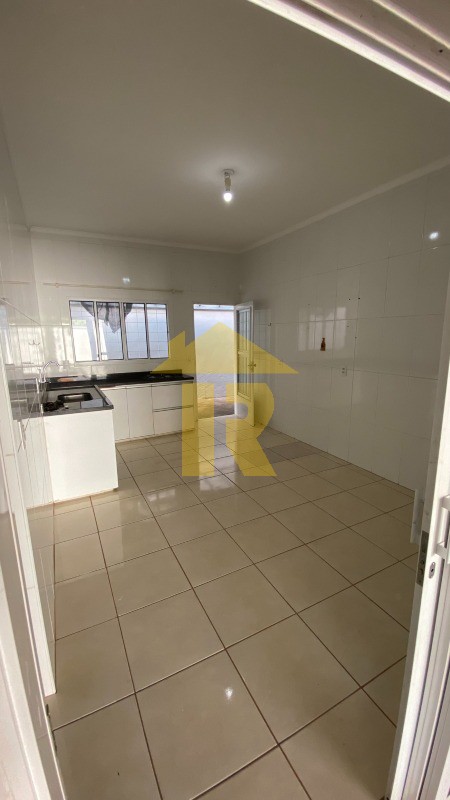 Casa com 1 quarto à venda, 94m² — foto 19 de 27