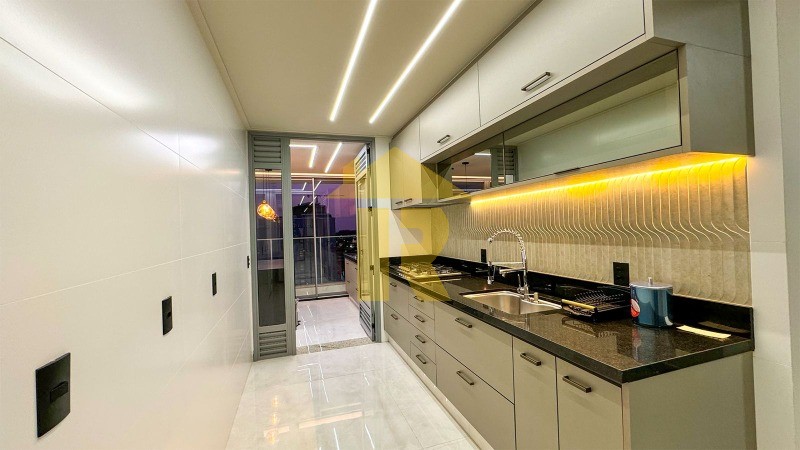 Apartamento com 3 quartos à venda e aluguel, 162m² — foto 19 de 36