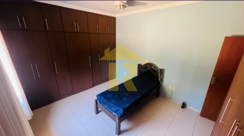 Casa de Condomínio com 5 quartos à venda e aluguel, 600m² — foto 24 de 30