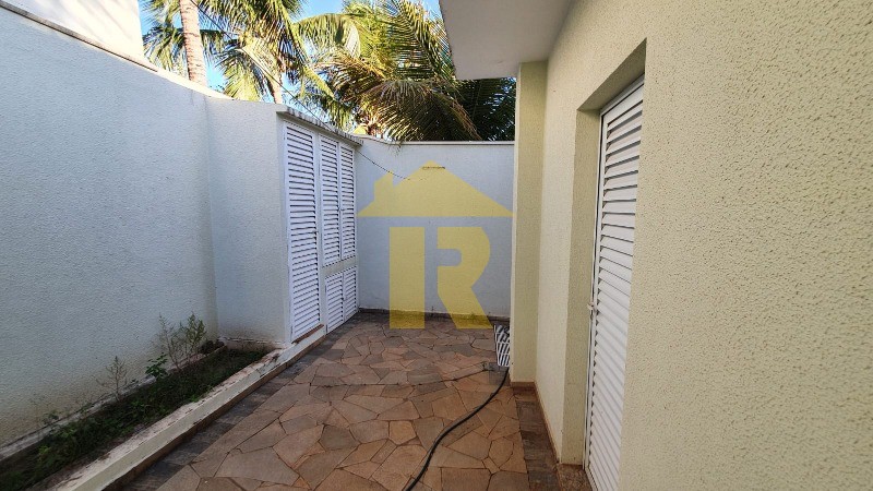Casa de Condomínio com 4 quartos à venda e aluguel, 446m² — foto 27 de 58