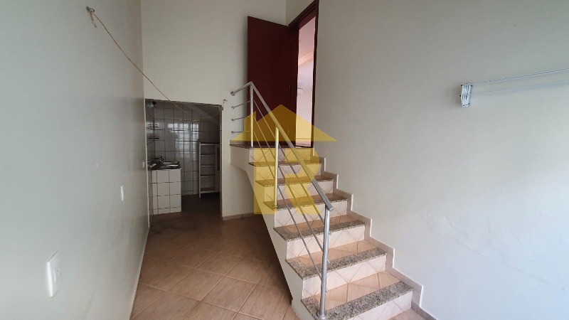 Casa de Condomínio com 4 quartos à venda e aluguel, 446m² — foto 16 de 58