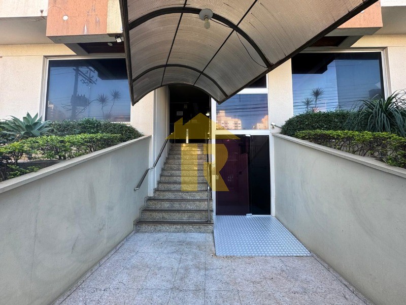 Apartamento com 3 quartos à venda, 111m² — foto 4 de 18