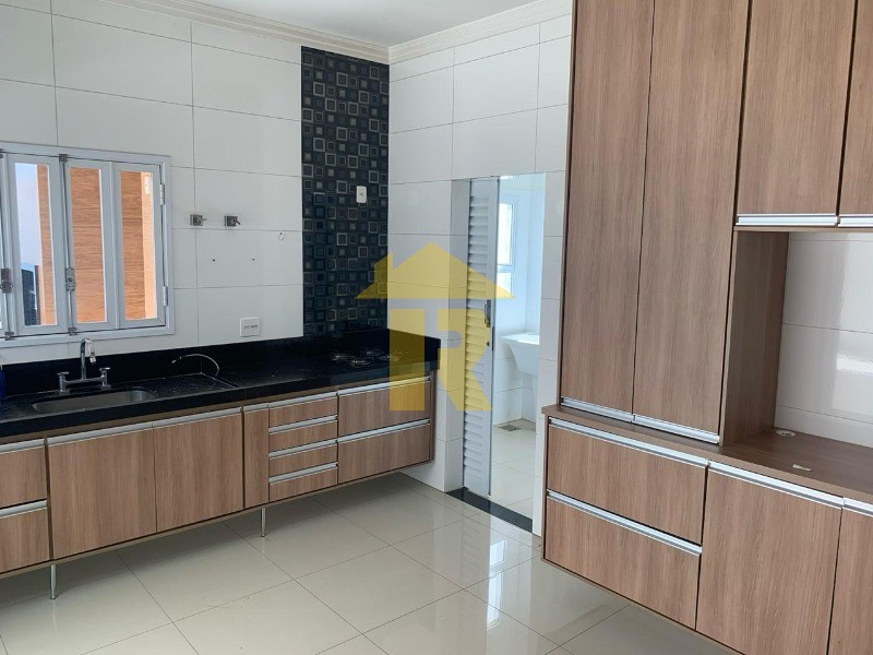 Casa de Condomínio com 3 quartos à venda e aluguel, 170m² — foto 17 de 30