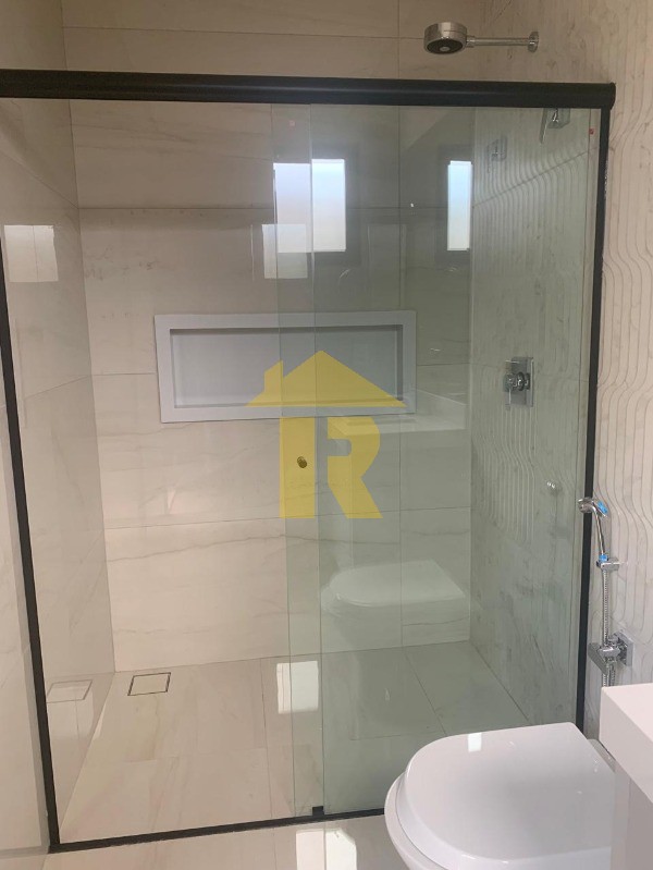 Casa de Condomínio com 3 quartos à venda, 206m² — foto 11 de 26