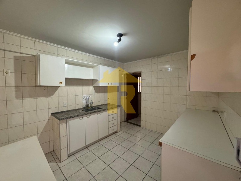 Apartamento com 3 quartos à venda, 111m² — foto 16 de 18