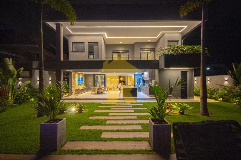 Casa com 6 quartos à venda — foto 23 de 95