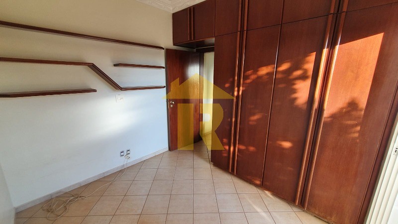Casa de Condomínio com 4 quartos à venda e aluguel, 446m² — foto 33 de 58