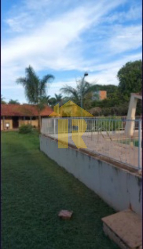 Casa de Condomínio com 2 quartos à venda, 400m² — foto 13 de 13