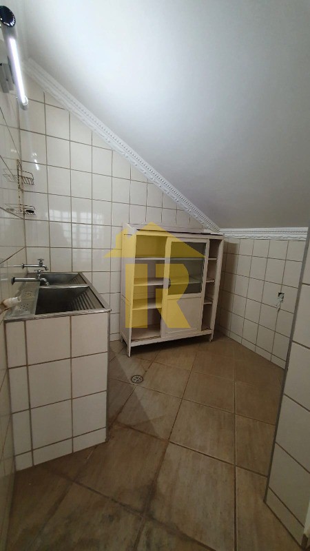 Casa de Condomínio com 4 quartos à venda e aluguel, 446m² — foto 19 de 58