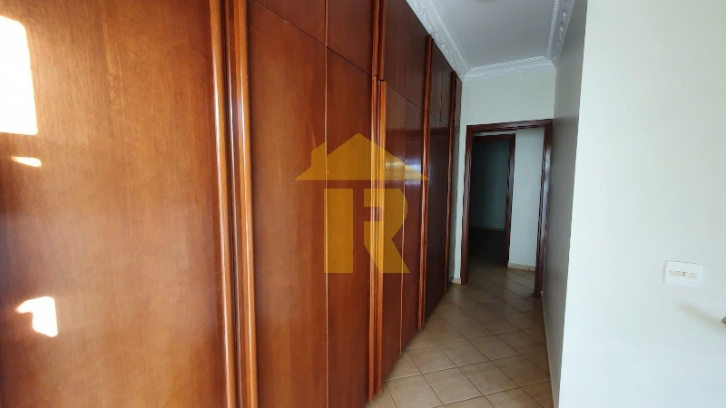 Casa de Condomínio com 4 quartos à venda e aluguel, 446m² — foto 42 de 58
