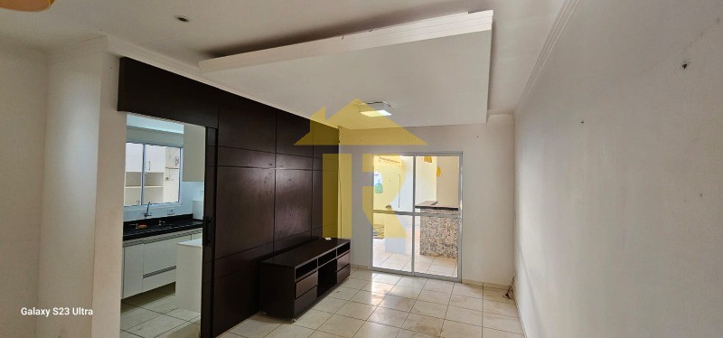 Casa de Condomínio com 3 quartos à venda e aluguel, 120m² — foto 1 de 39