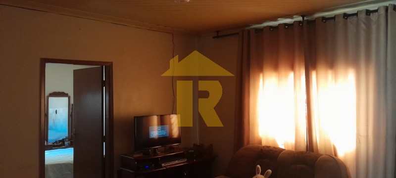 Casa com 2 quartos à venda, 300m² — foto 2 de 29
