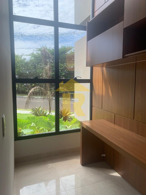 Casa de Condomínio com 3 quartos à venda, 206m² — foto 4 de 26