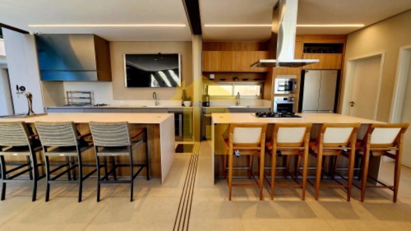 Casa de Condomínio com 6 quartos à venda, 370m² — foto 10 de 25
